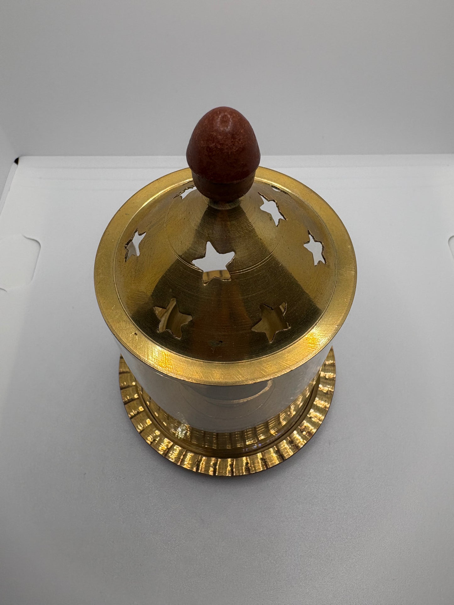 Borosil Akhand Jot Diya - Medium Brass (Petal)