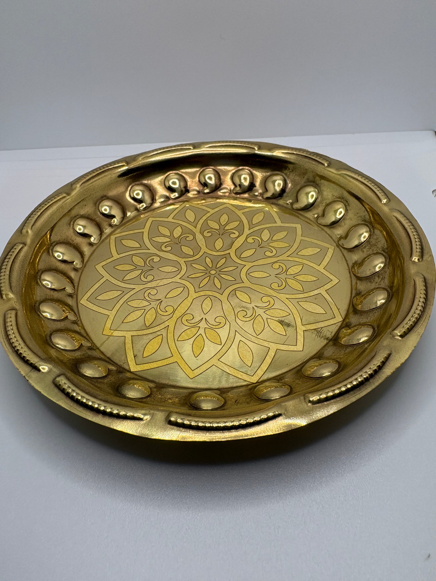 Brass (Petal) Bhog Plate - Medium
