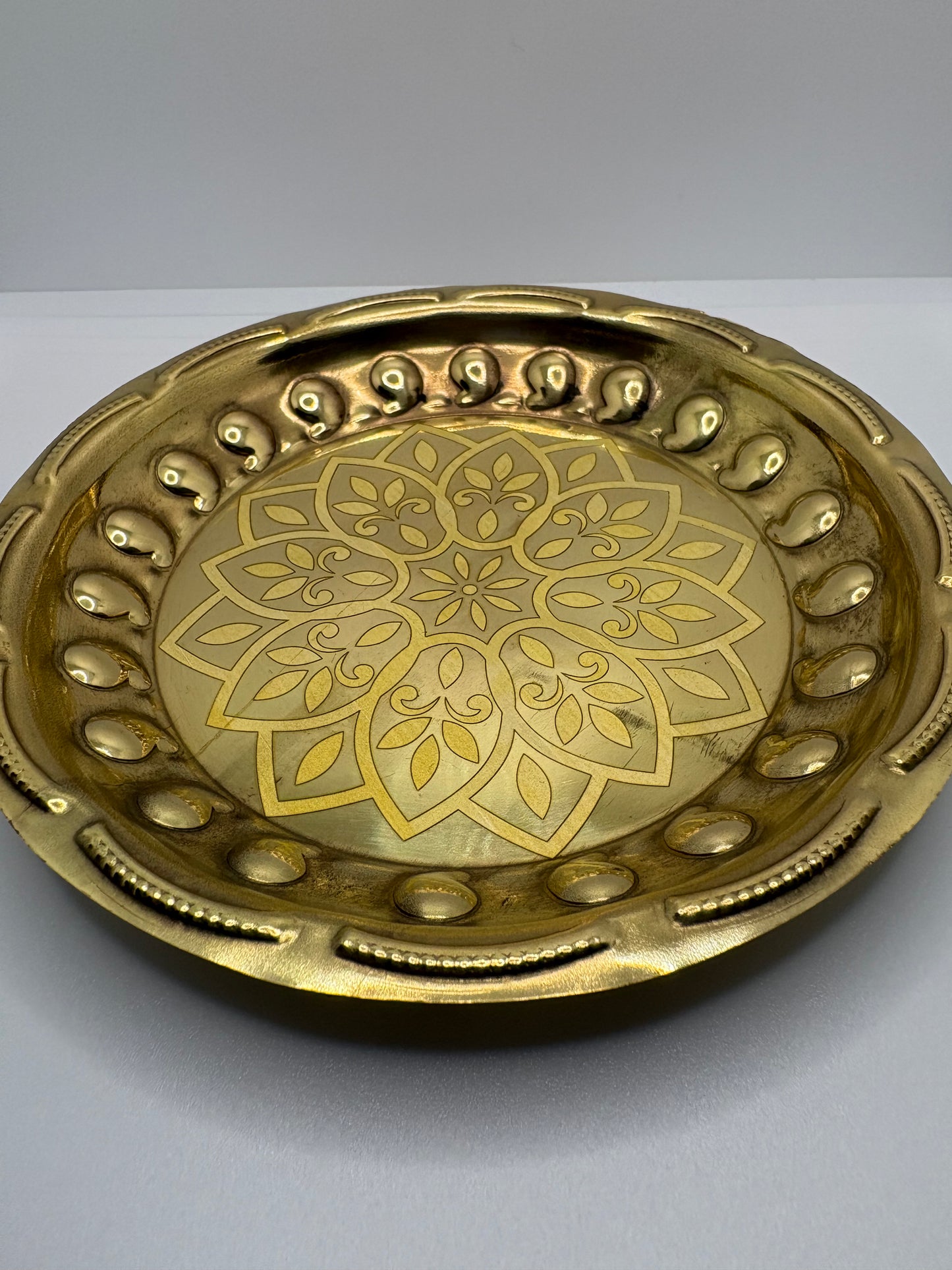 Brass (Petal) Bhog Plate - Medium
