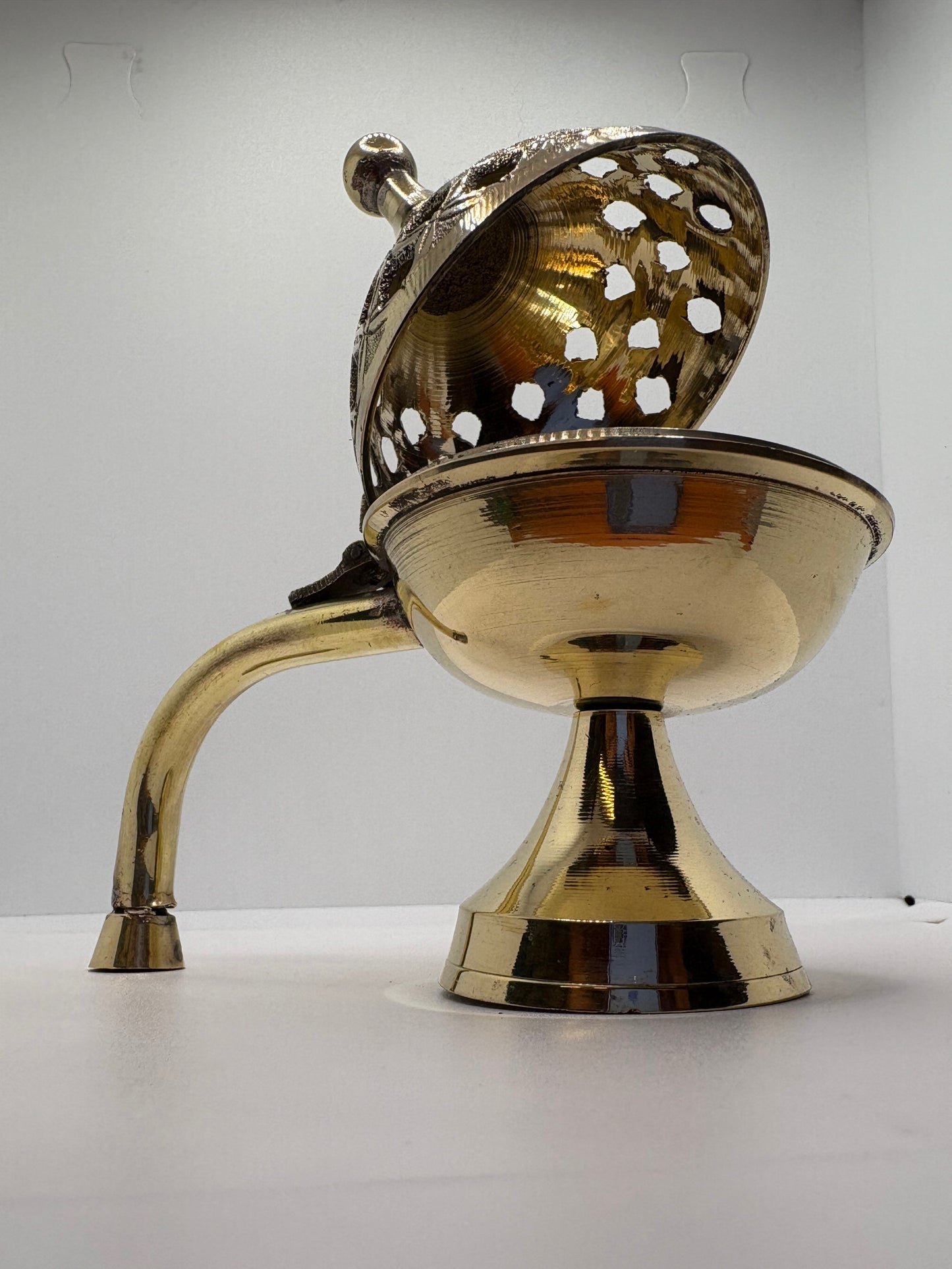 Dhoop | Loban Dani - Brass (Petal)