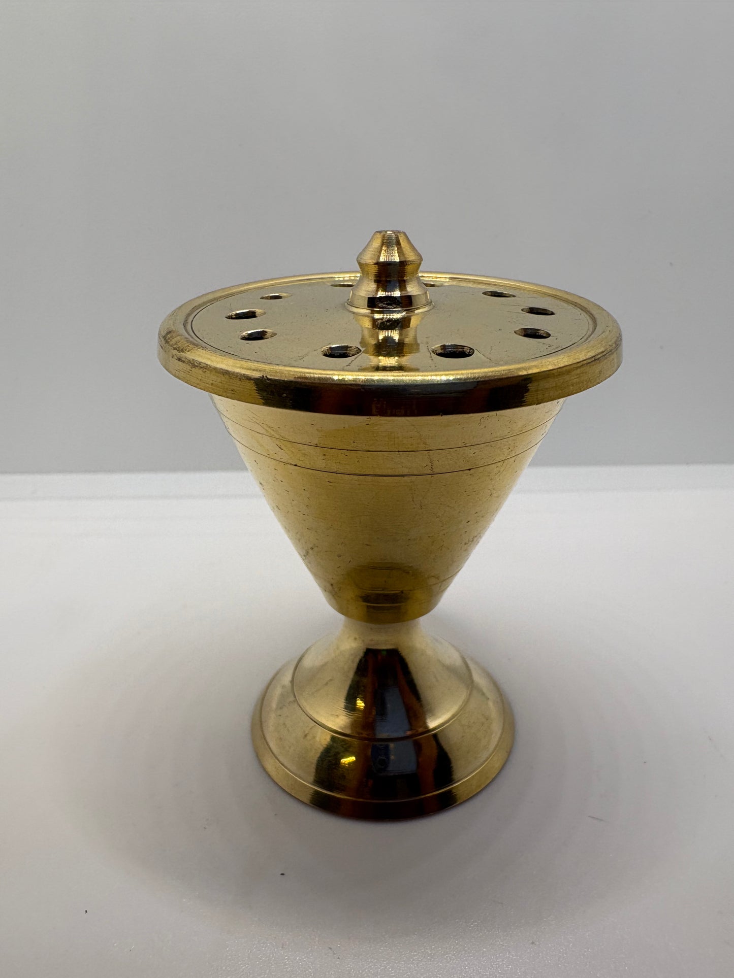 Agarbatti Stand - Brass (Petal)