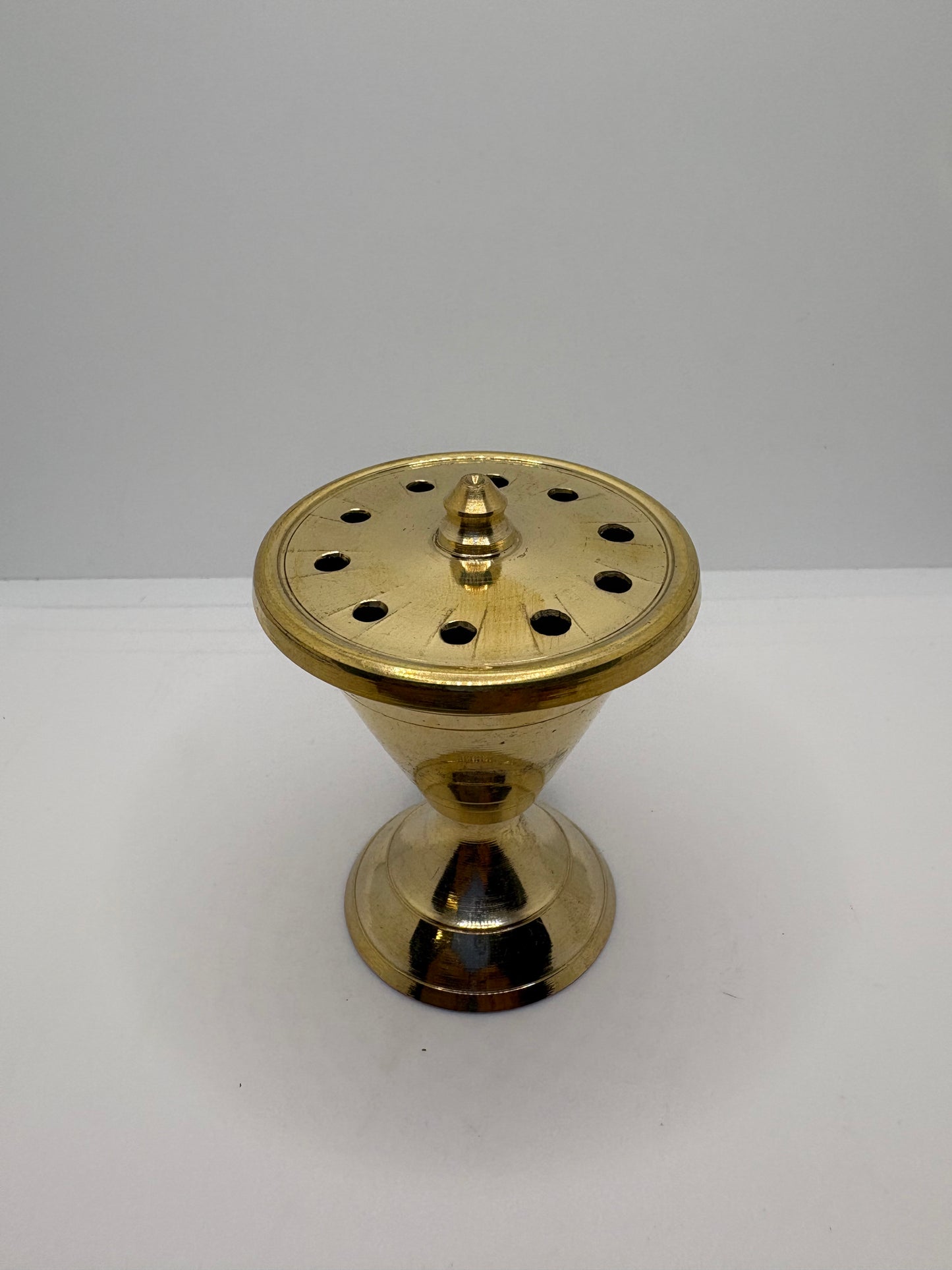 Agarbatti Stand - Brass (Petal)