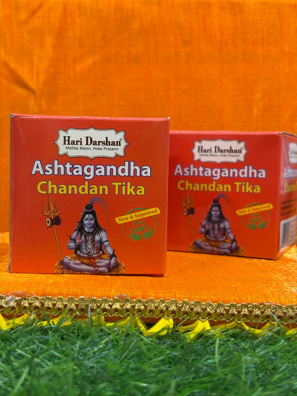 Aastragandh Chandan Tika