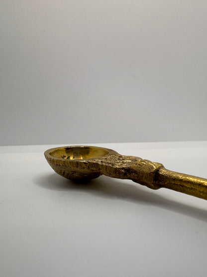 Brass (Petal) Aachmani
