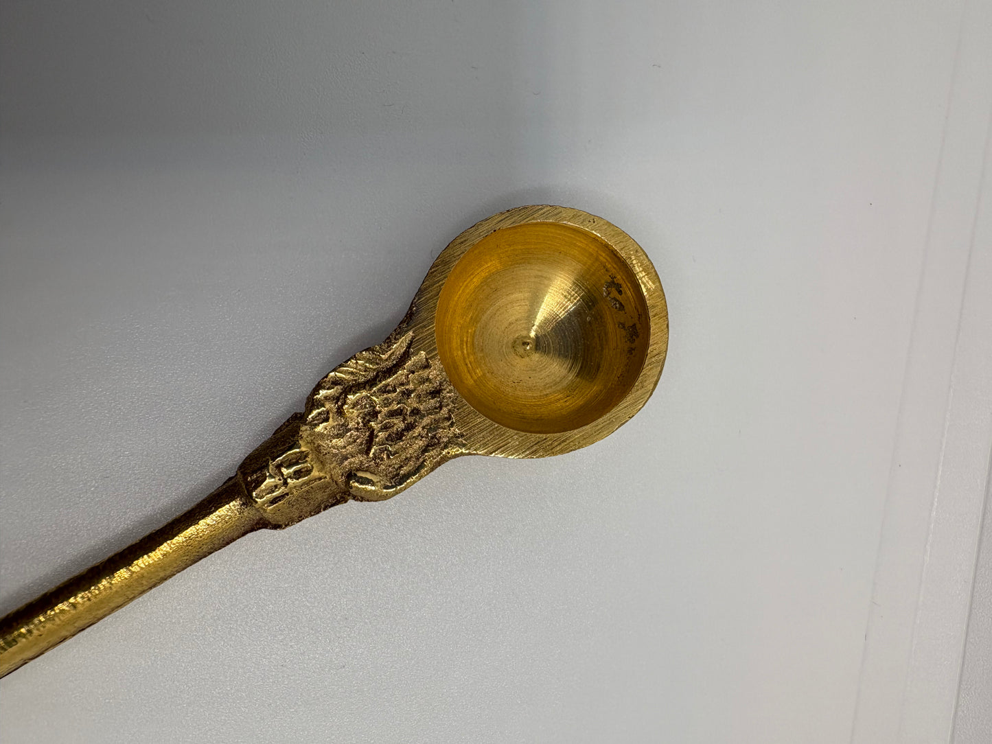 Brass (Petal) Aachmani