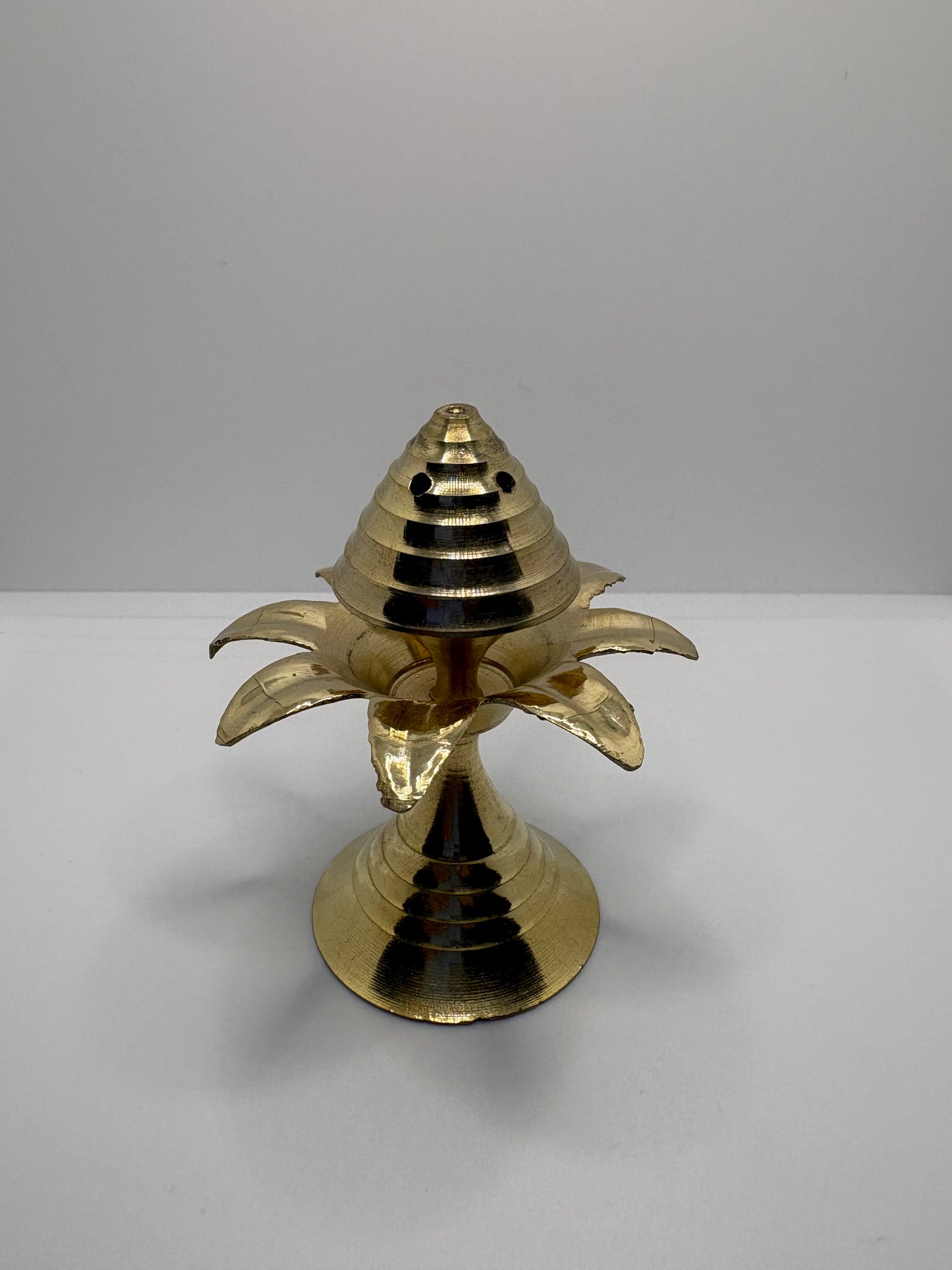 Agarbatti Stand Brass (Petal)