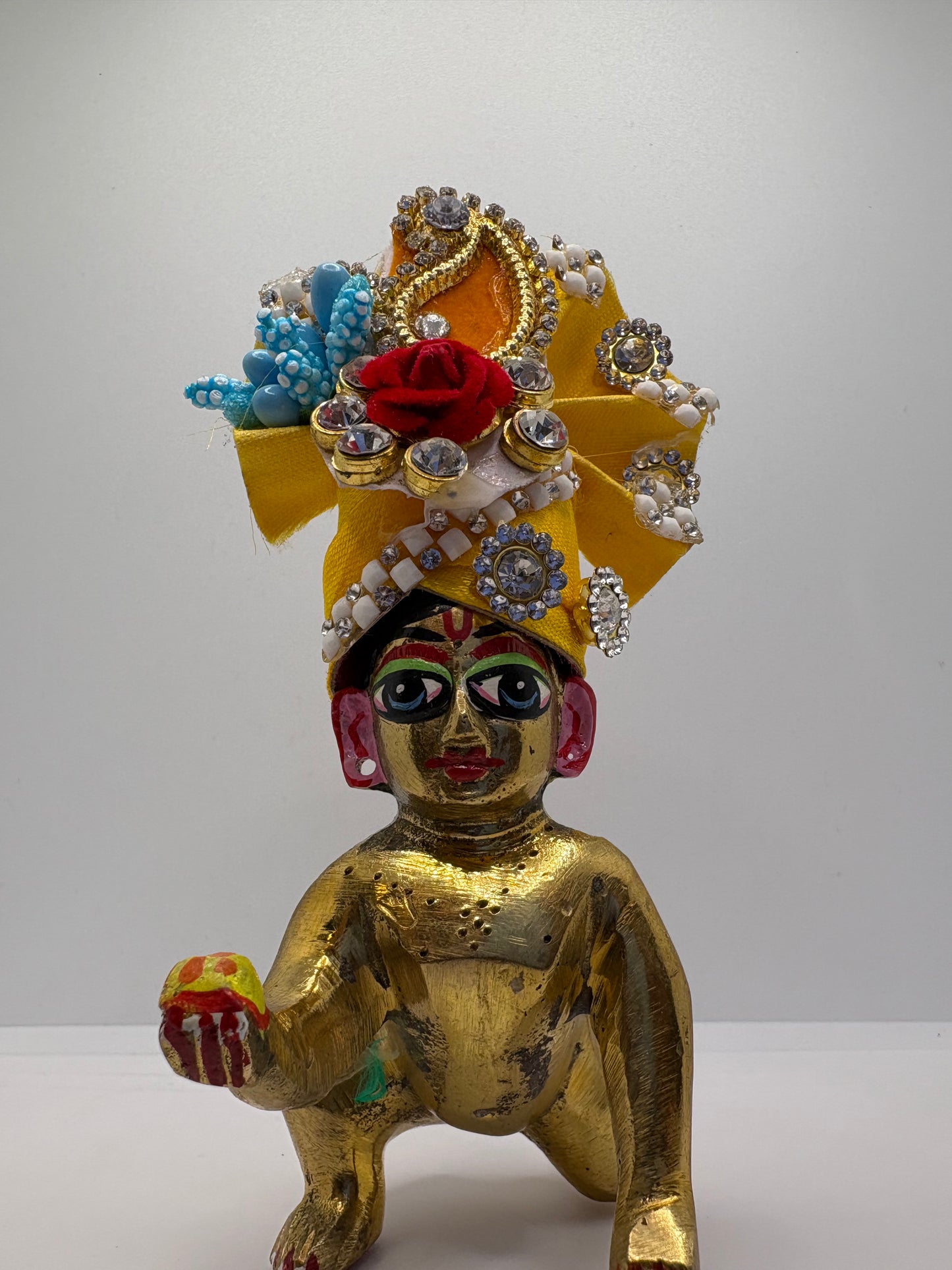 Beautiful Stone Decorated Mukut For Kanha Ji