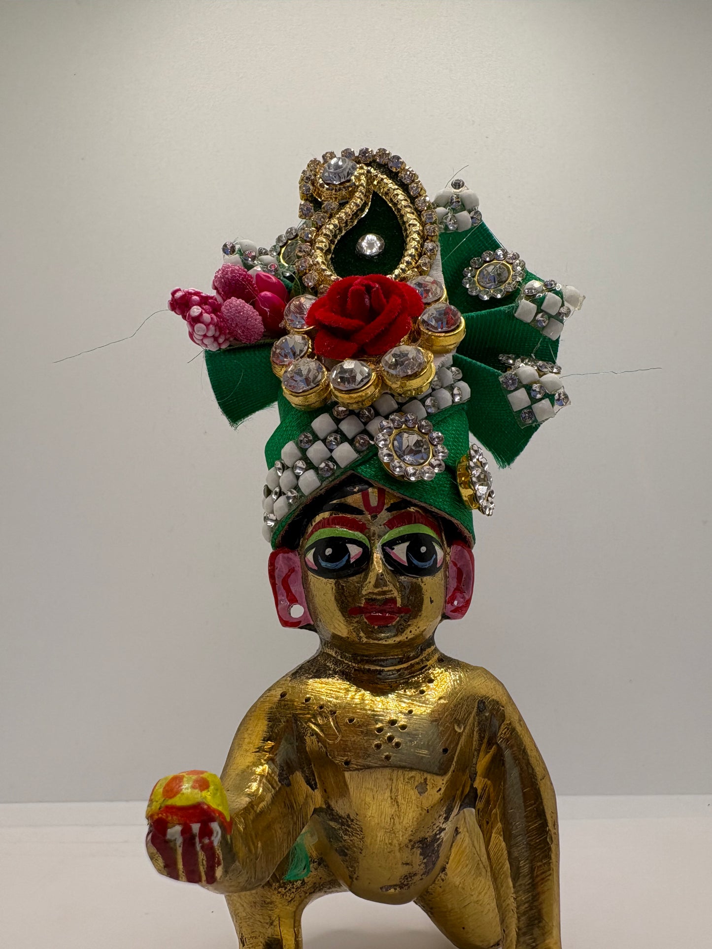 Beautiful Stone Decorated Mukut For Kanha Ji