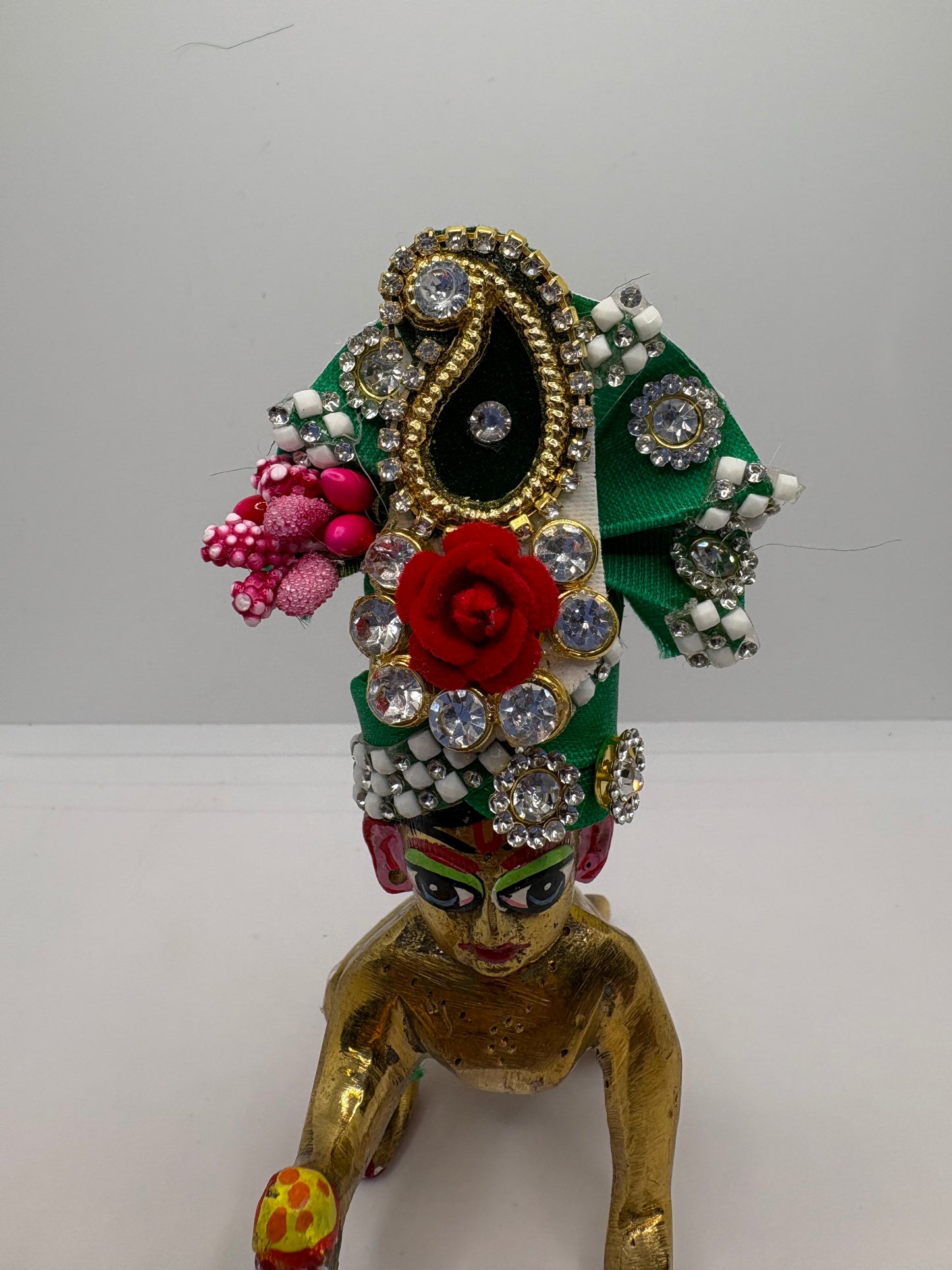 Beautiful Stone Decorated Mukut For Kanha Ji