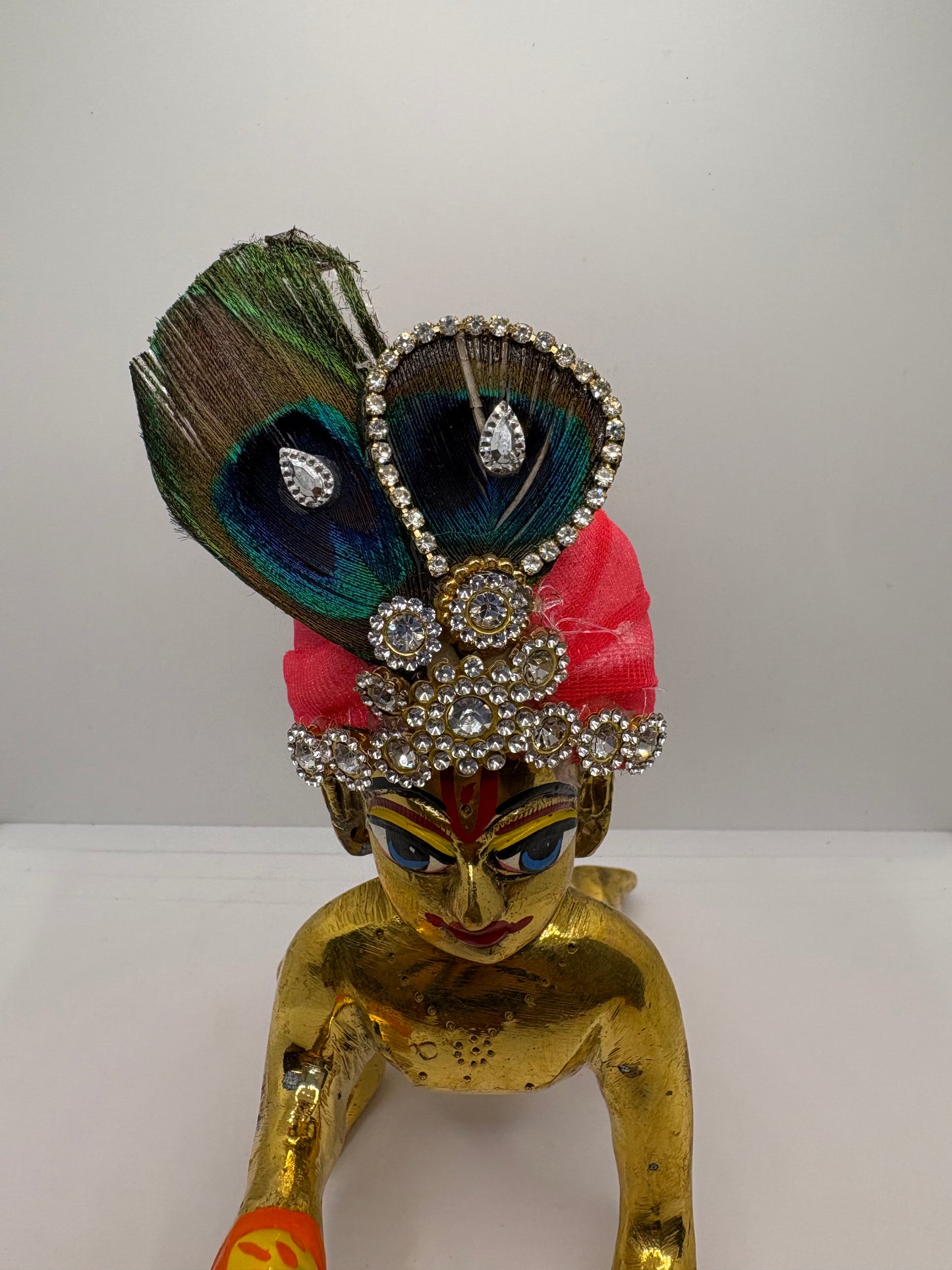 Beautiful Stone Peacock Feather Decorated Mukut